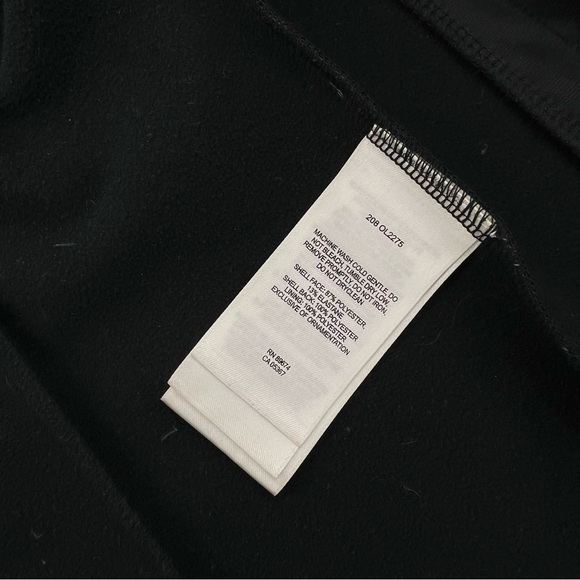 Y2k Mountain Hardware Soft Shell Black - Picture 9 of 9